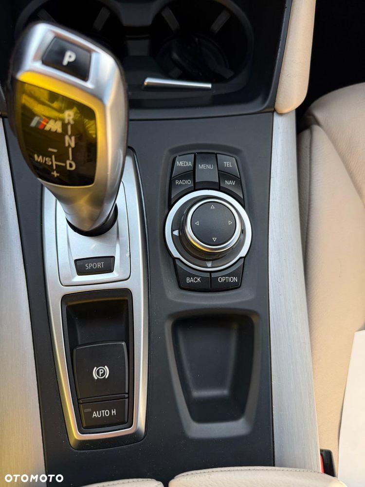 BMW X6 - 16