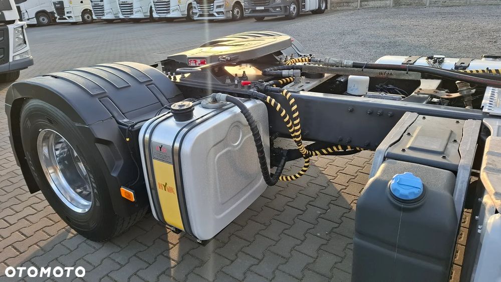 Volvo FM 430 / PEŁNY ADR / HYDRAULIKA + PRZYSTAWKA DO KOMPRESORA / MASA WŁASNA 6620 kg - 13