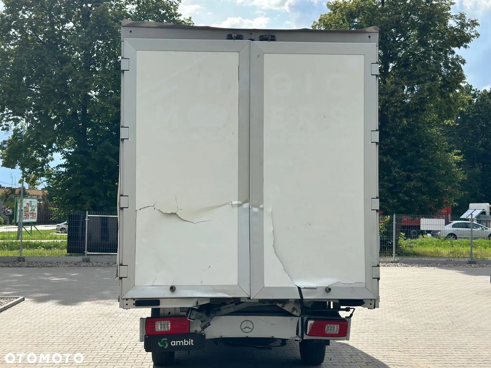 Mercedes-Benz Sprinter Lamar 319 - 6