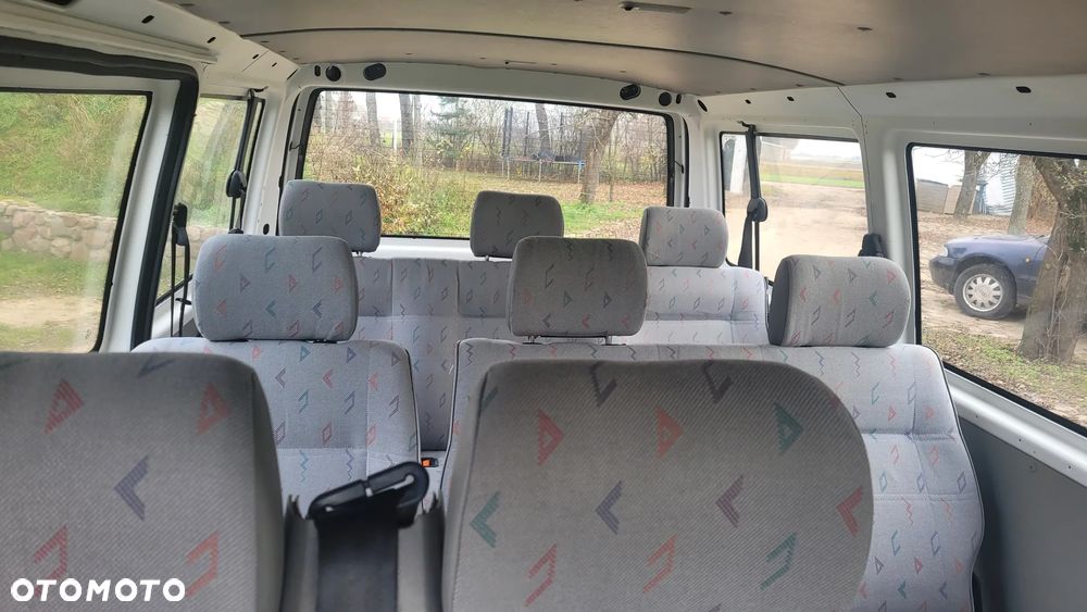 Volkswagen Transporter Standard - 16