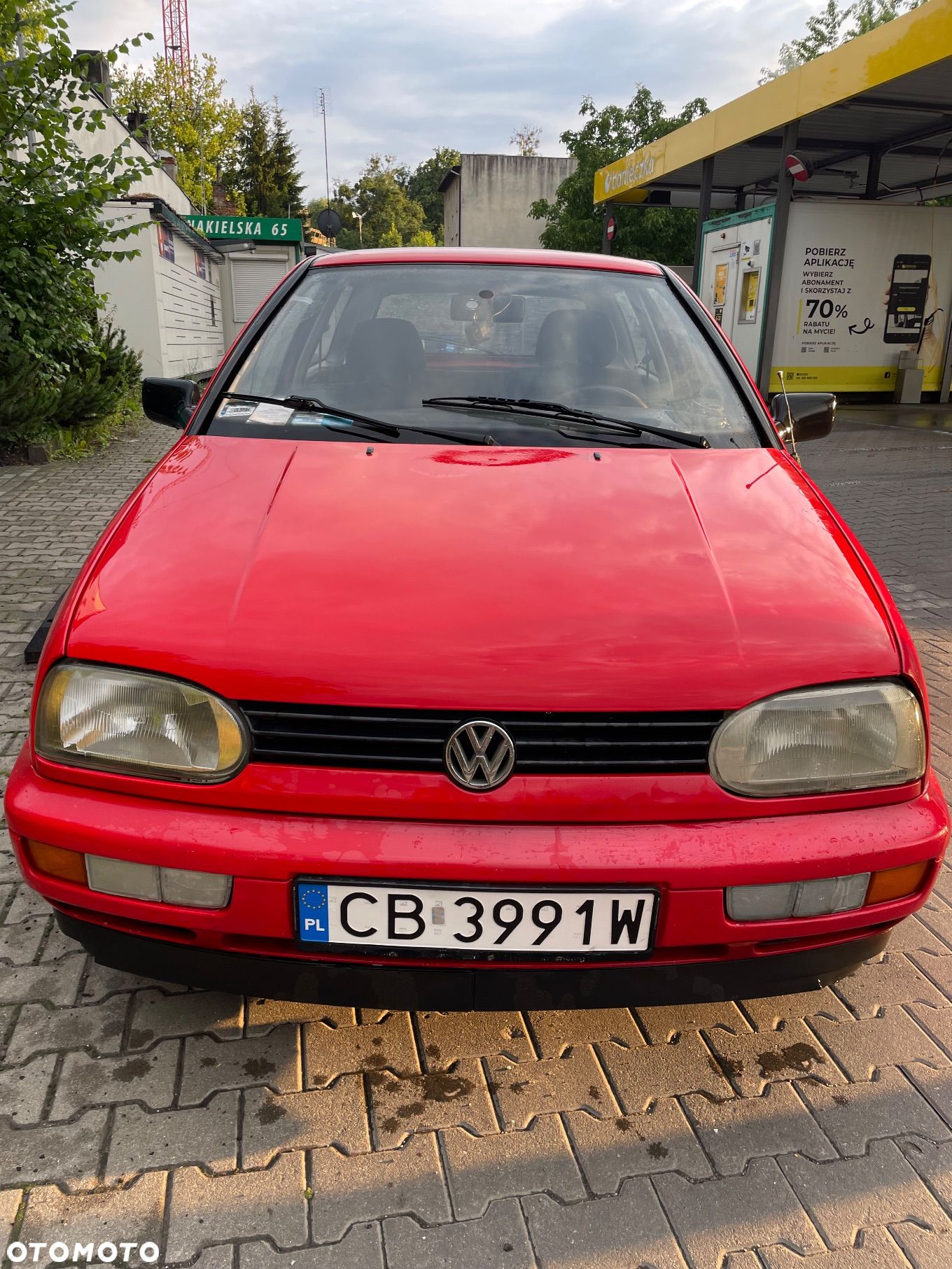 Volkswagen Golf - 1
