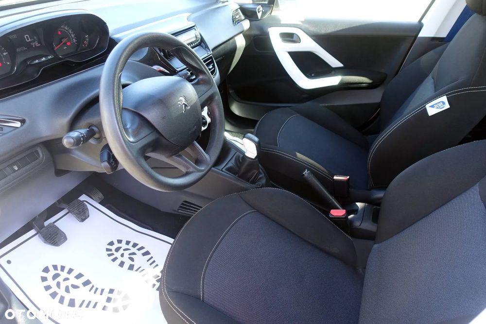 Peugeot 208 PureTech 68 Active - 9