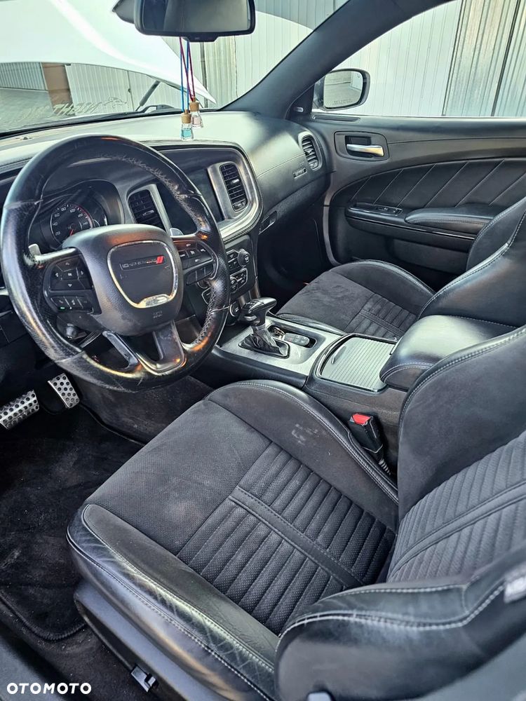 Dodge Charger 5.7 R/T Daytona - 8