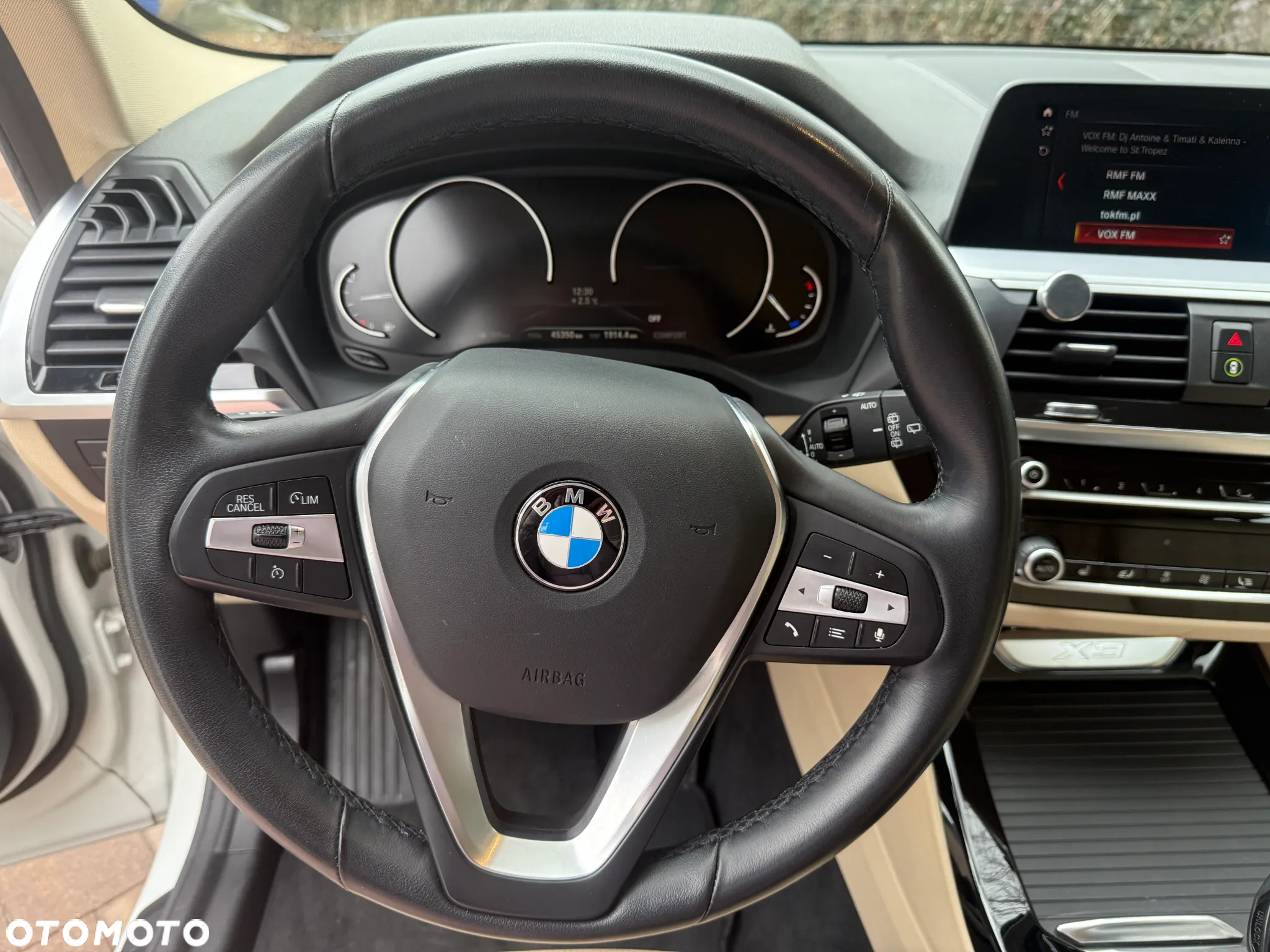 BMW X3 xDrive20i Advantage - 20