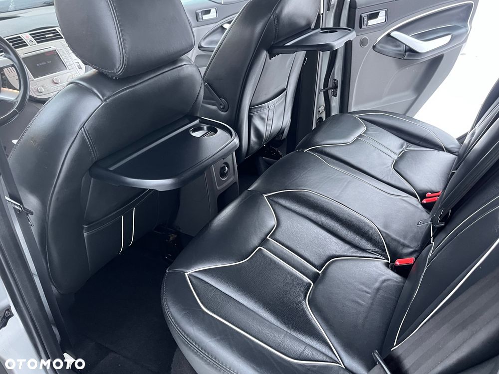 Ford Kuga 2.0 TDCi 4x4 Individual - 10