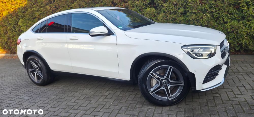 Mercedes-Benz GLC 220 d 4Matic 9G-TRONIC AMG Line - 17