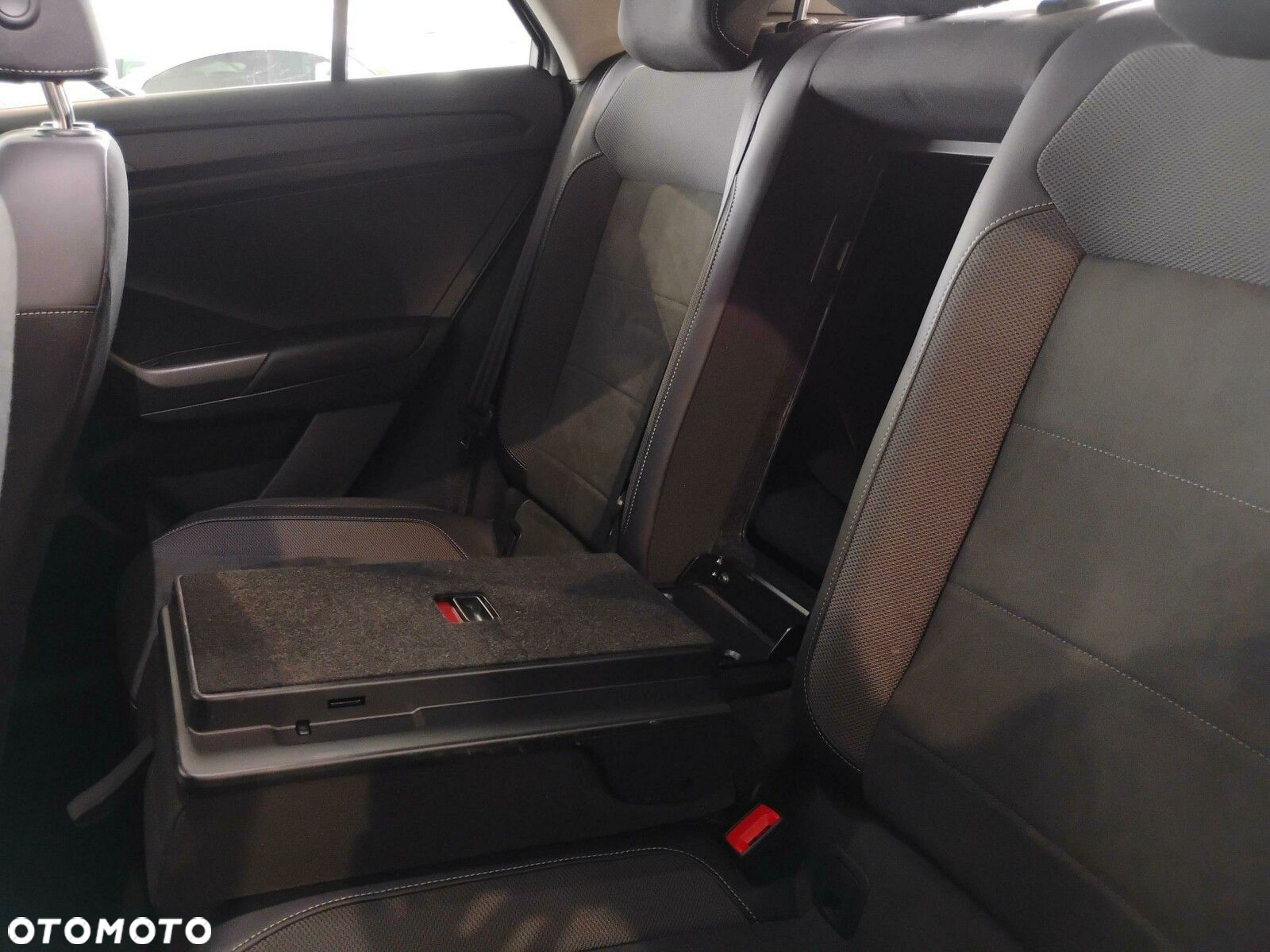 Volkswagen T-Roc 1.5 TSI Style DSG - 29