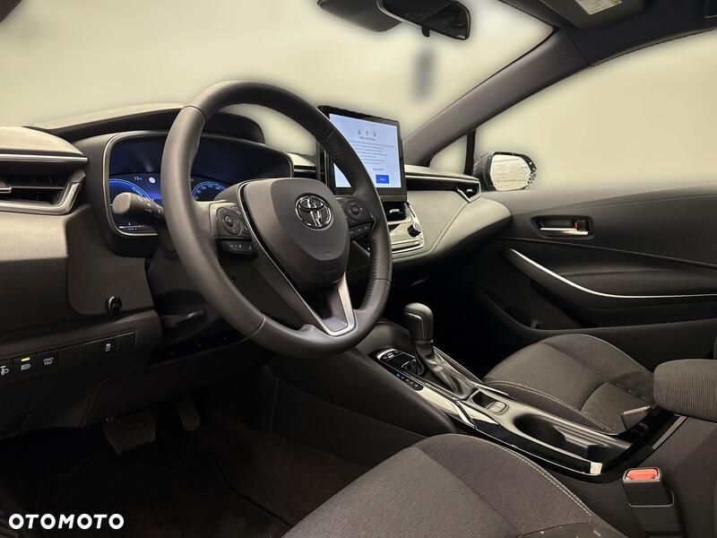 Toyota Corolla - 10