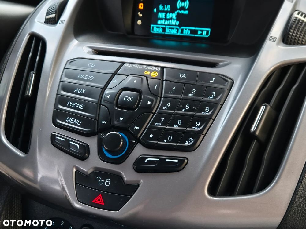 Ford Tourneo Connect Grand - 37