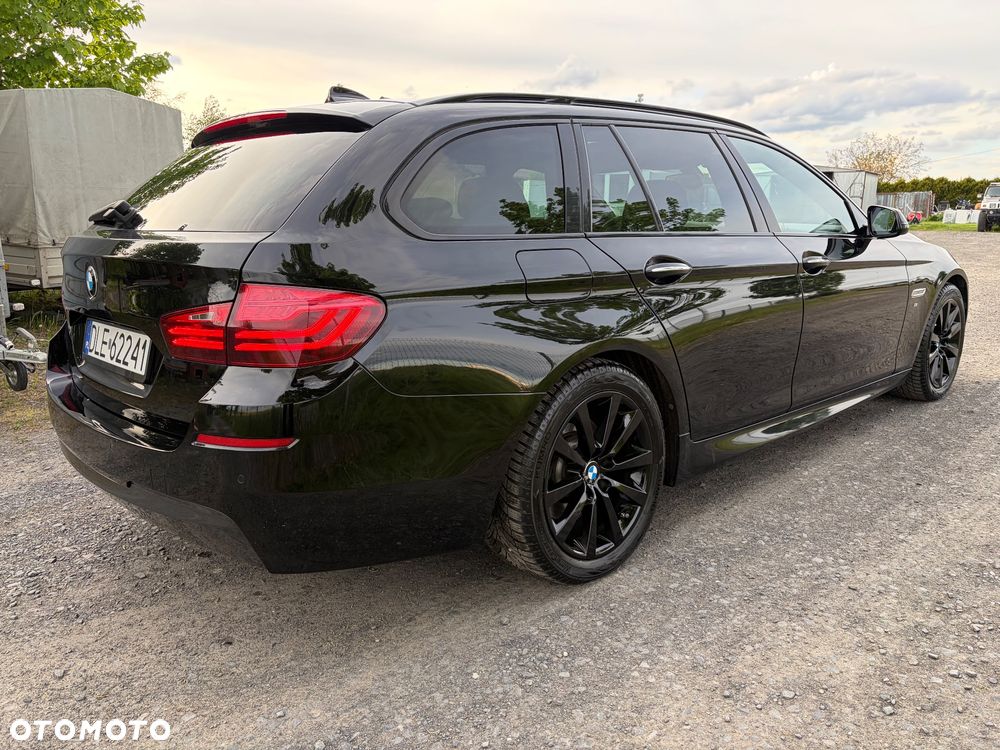 BMW Seria 5 520d xDrive - 5