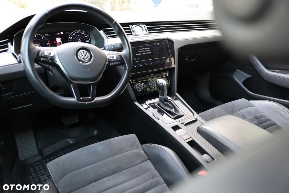Volkswagen Passat 2.0 TDI BMT Highline DSG - 10