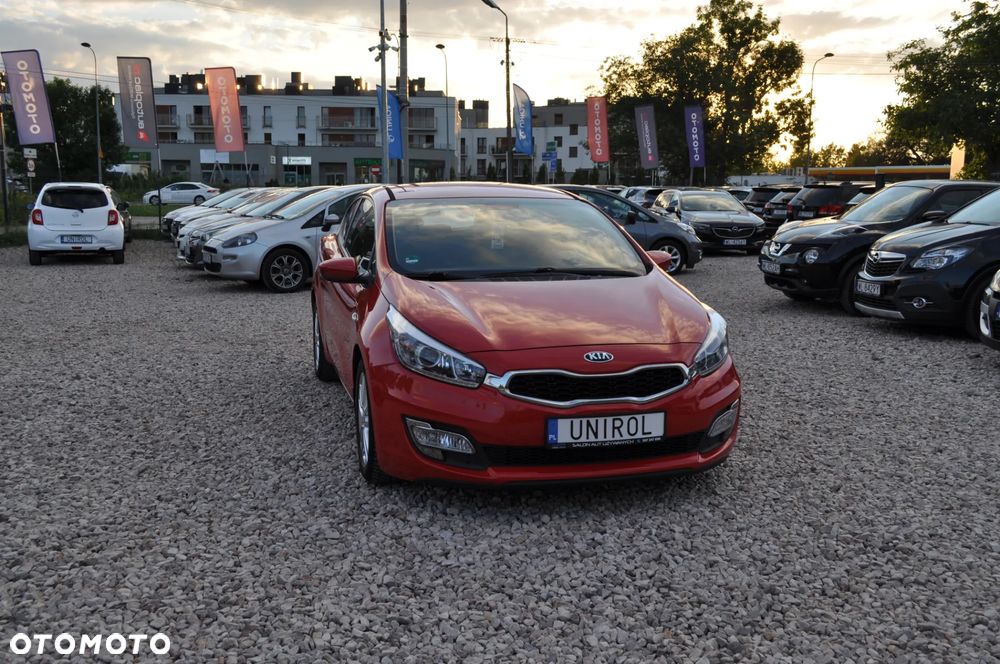 Kia ProCeed - 4