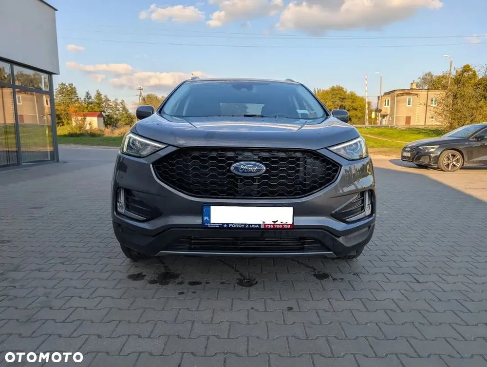 Ford Edge - 1