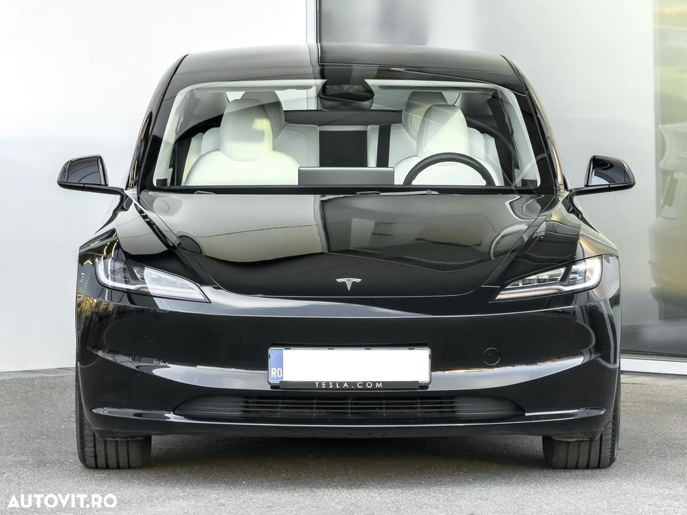 Tesla Model 3 RWD - 2