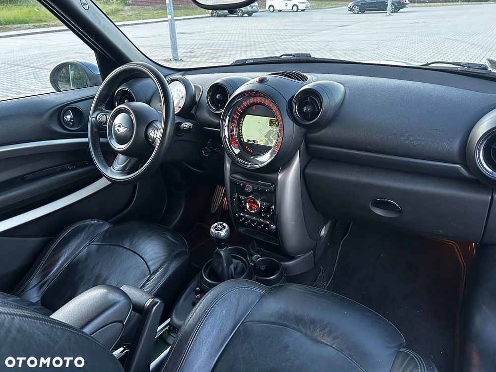 MINI Paceman Cooper D ALL4 - 13