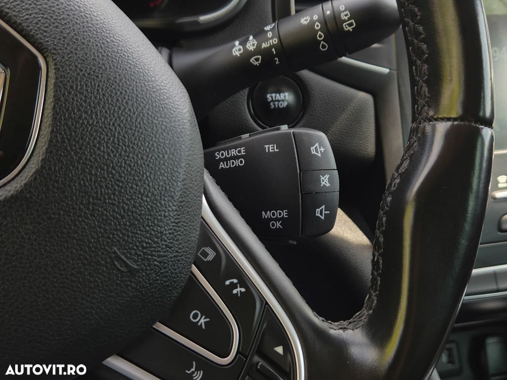 Renault Megane BLUE dCi EDC Intens - 22
