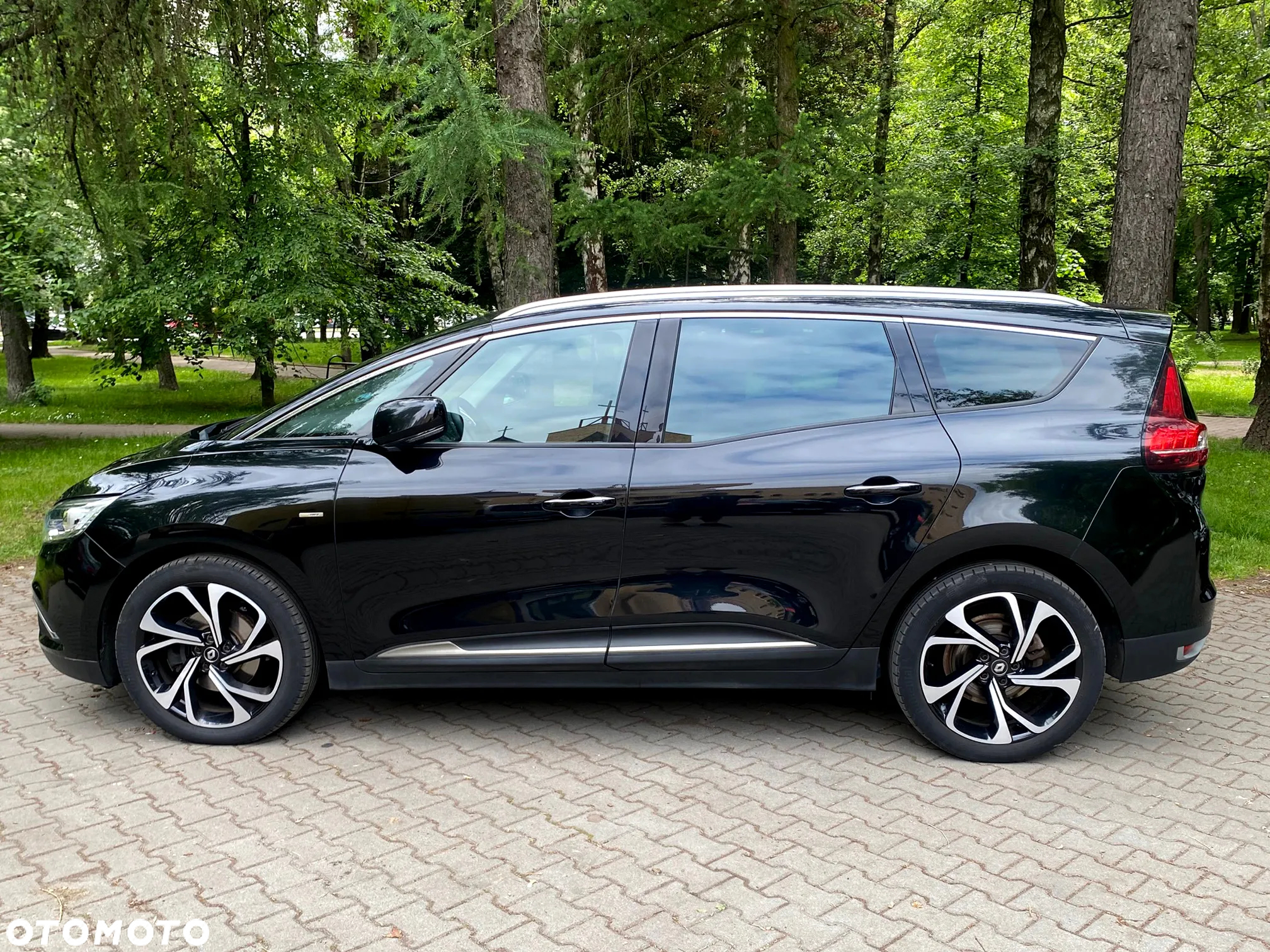 Renault Grand Scenic Gr 1.5 dCi Bose EDition EDC - 3