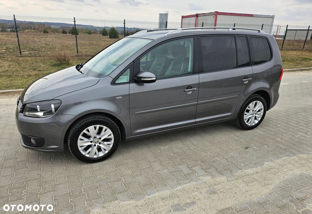 Volkswagen Touran 1.6 TDI DPF BlueMotion Technology Life - 19