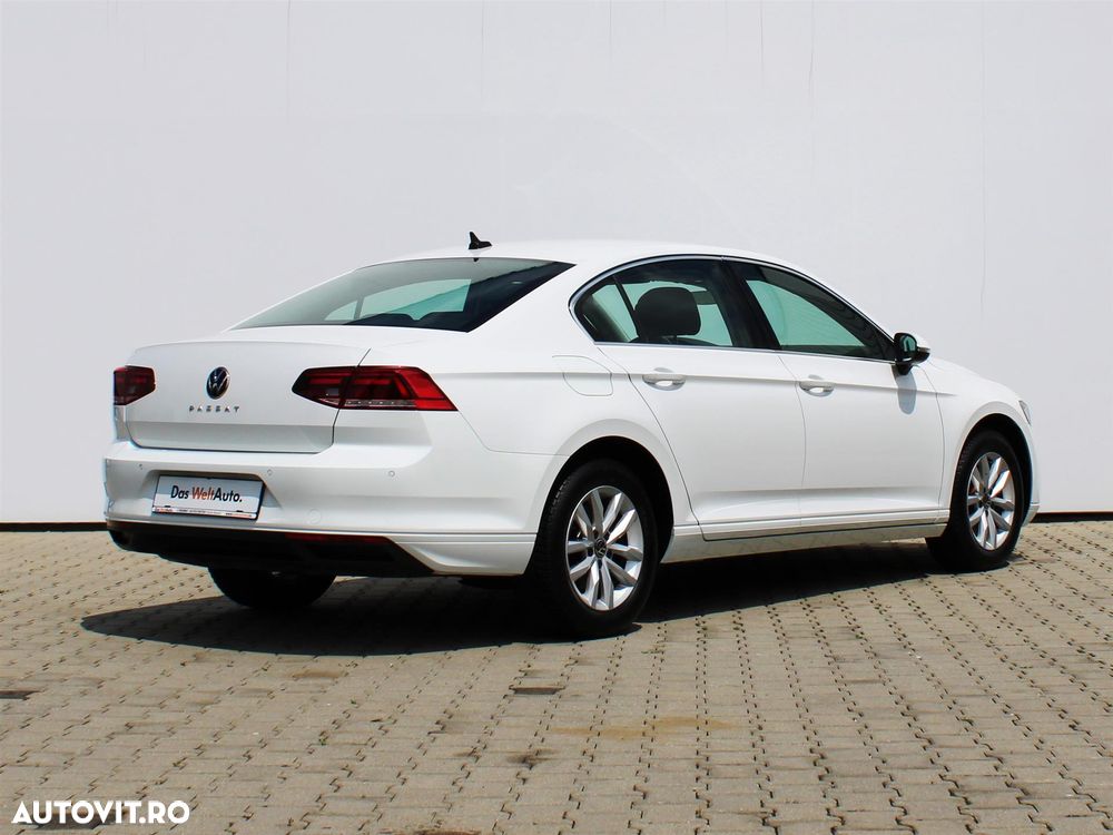 Volkswagen Passat 1.5 TSI ACT DSG Comfortline - 6