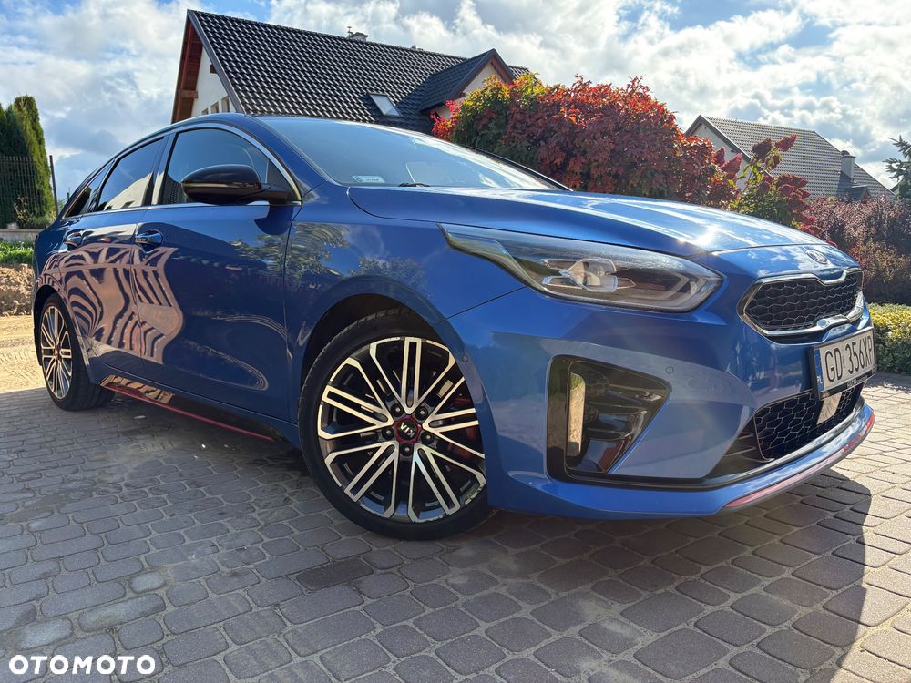 Kia ProCeed 1.6 T-GDI GT DCT - 3
