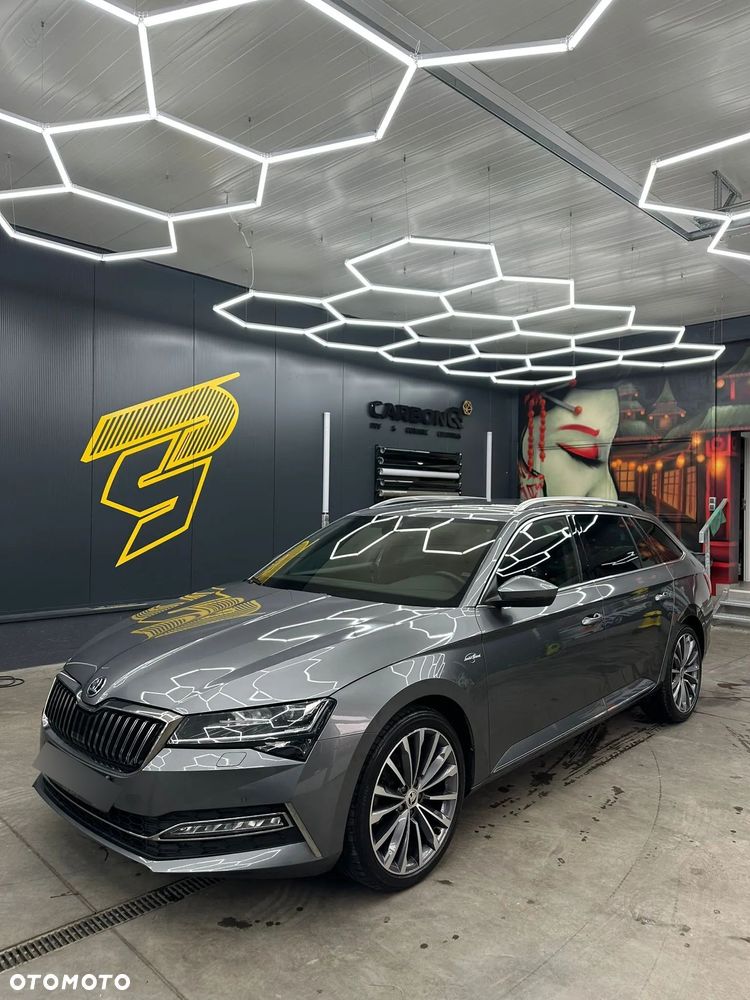 Skoda Superb 2.0 TDI SCR 4x4 L&K DSG - 2