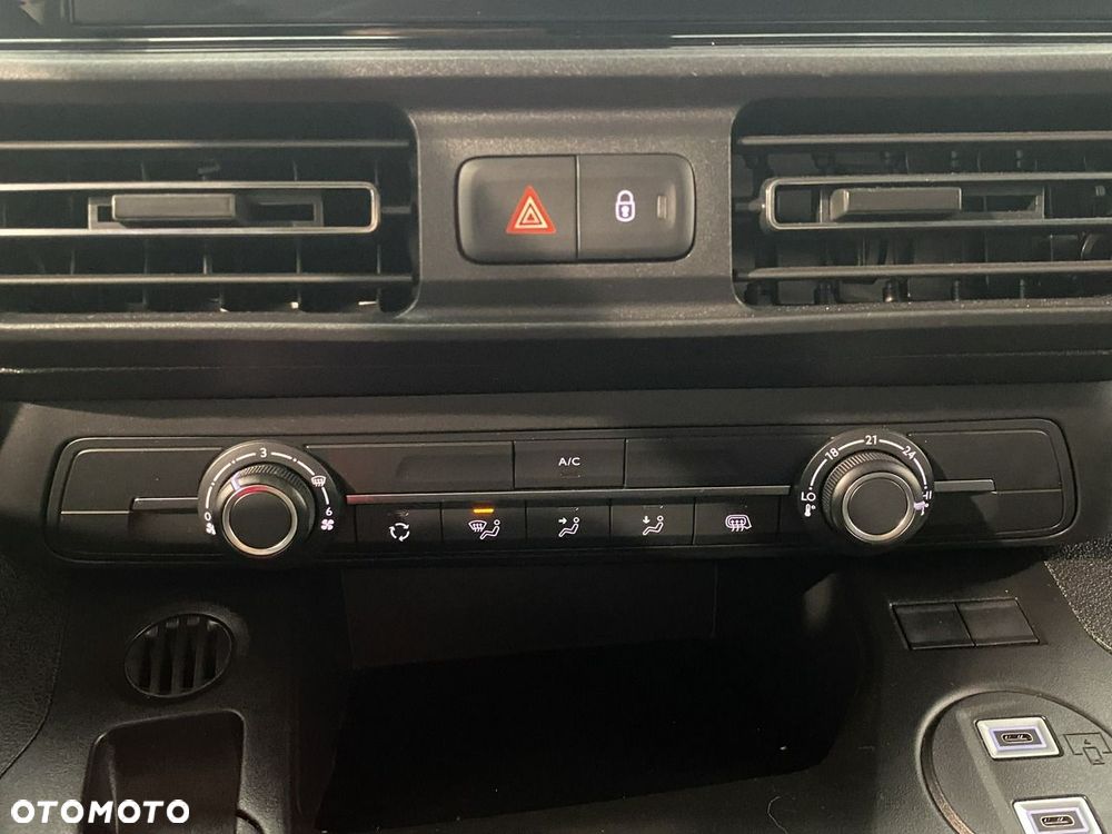 Opel Combo - 17