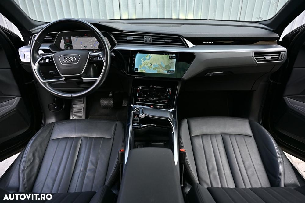 Audi e-tron 55 quattro - 14