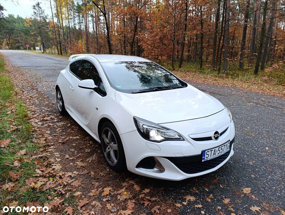 Opel Astra IV GTC OPC - 2