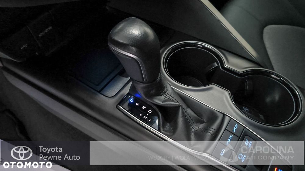 Toyota Camry 2.5 Hybrid Comfort CVT - 9