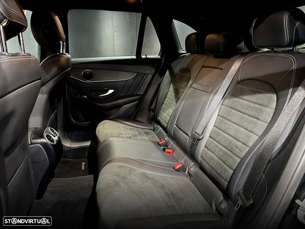 Mercedes-Benz GLC 300 de 4Matic 9G-TRONIC AMG Line - 40
