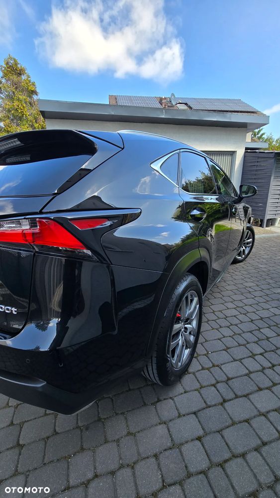 Lexus NX 200t Comfort AWD - 24