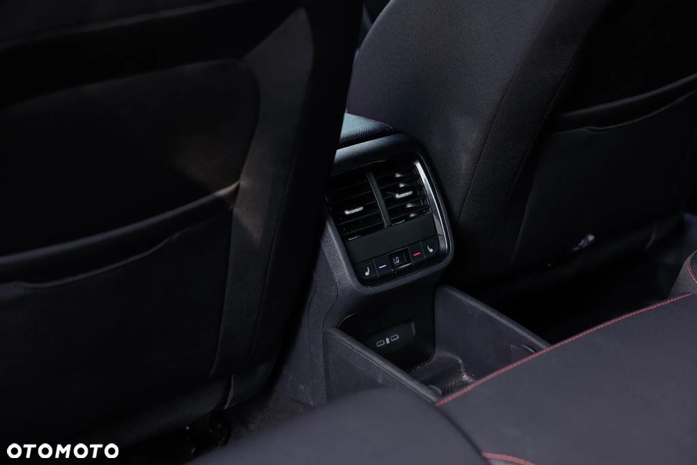 Skoda Octavia 2.0 TSI RS DSG - 14
