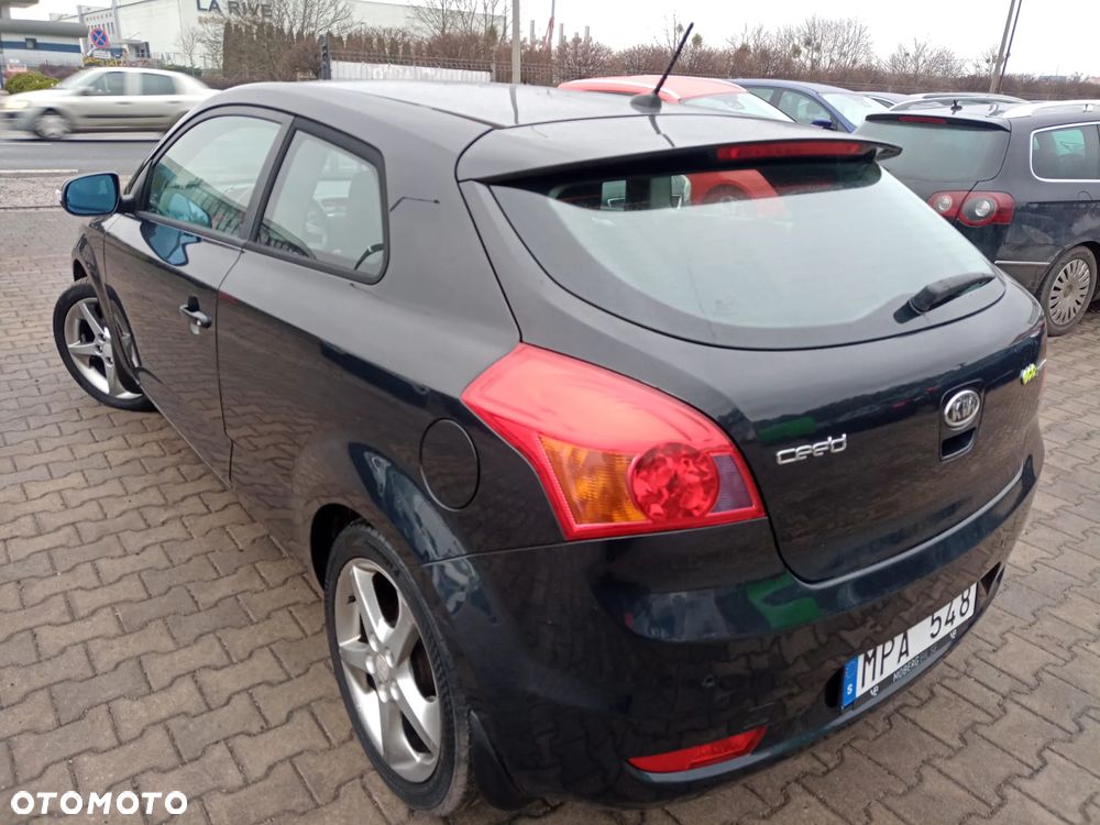 Kia ProCeed 1.6 Crdi Comfort + - 9