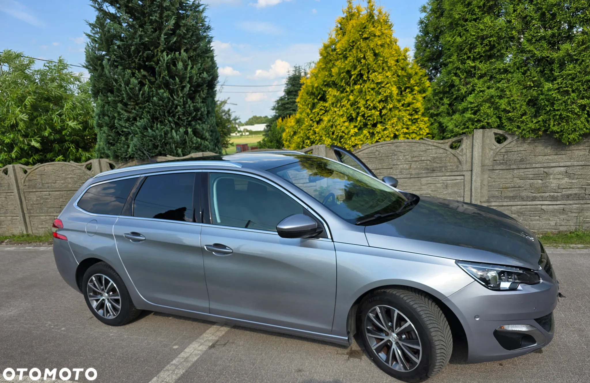 Peugeot 308 1.2 PureTech Allure S&S - 19
