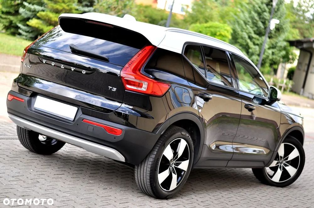 Volvo XC 40 T3 Momentum - 3