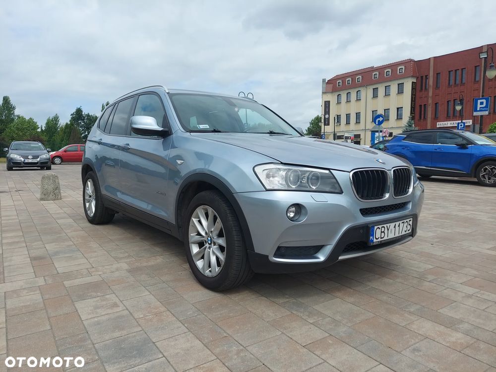 BMW X3 xDrive20i Advantage - 3