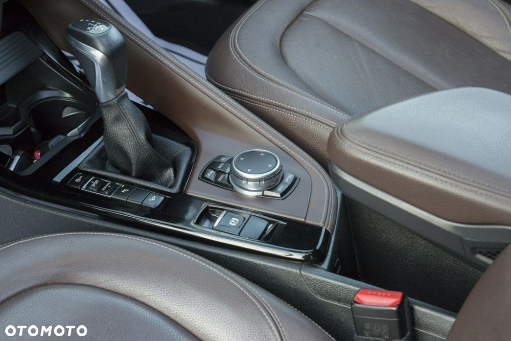 BMW X1 xDrive20d Sport Line - 21