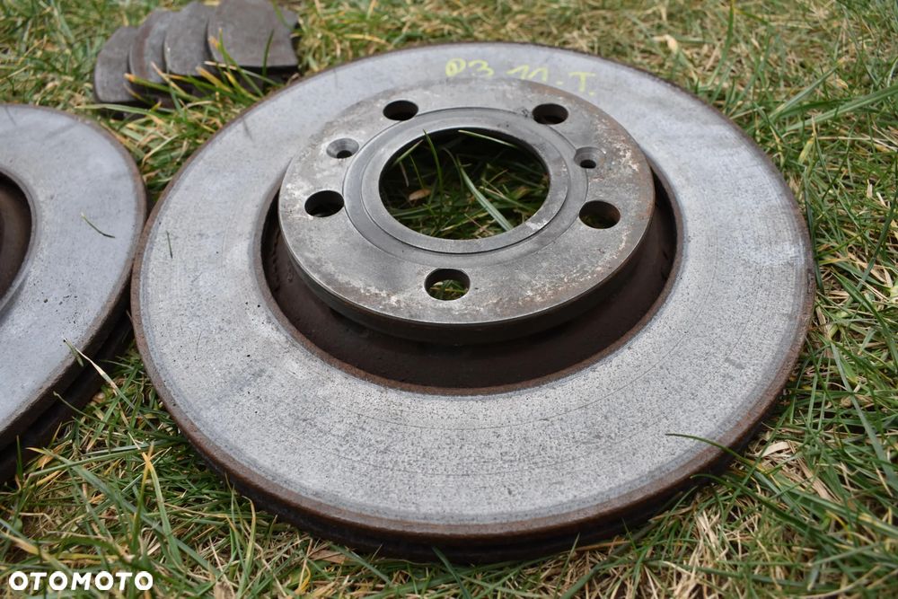 AUDI A8 D3 TARCZE HAMULCOWE KLOCKI TYLNE 290mm BREMBO - 3