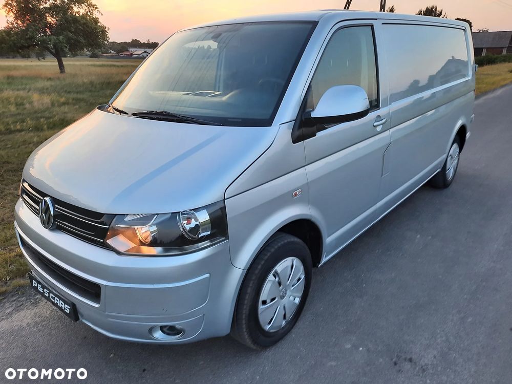 Volkswagen Transporter - 11