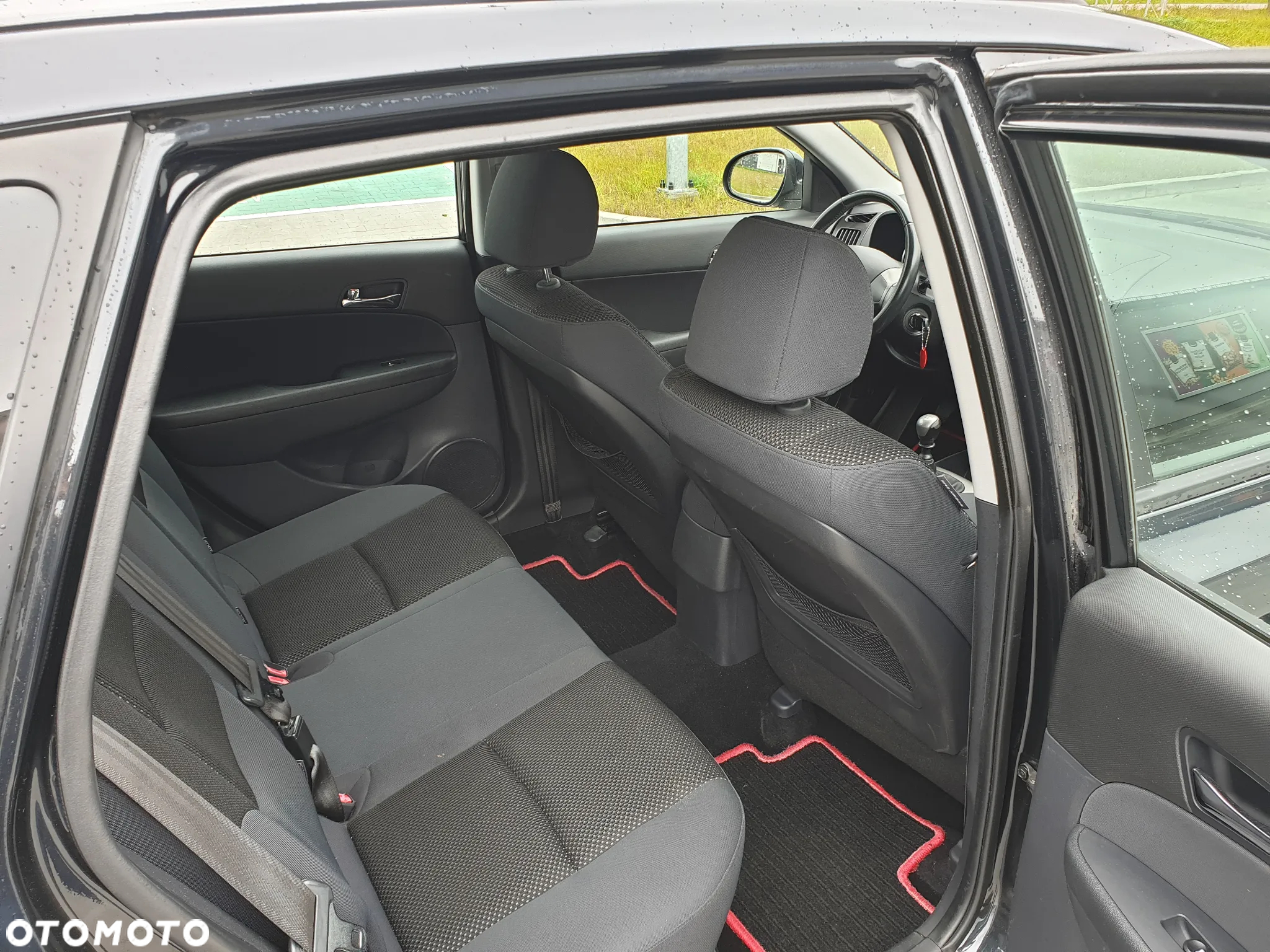 Hyundai i30 1.6 Comfort World Cup - 26