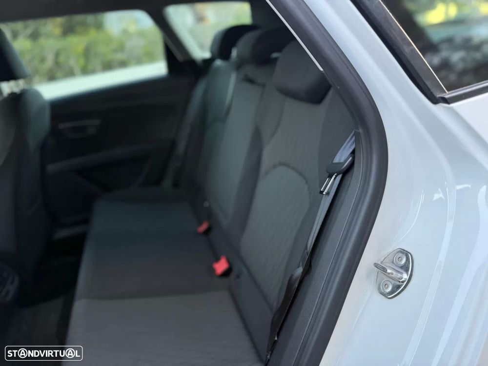 SEAT Leon ST 1.6 TDI Style Ecomotive - 10