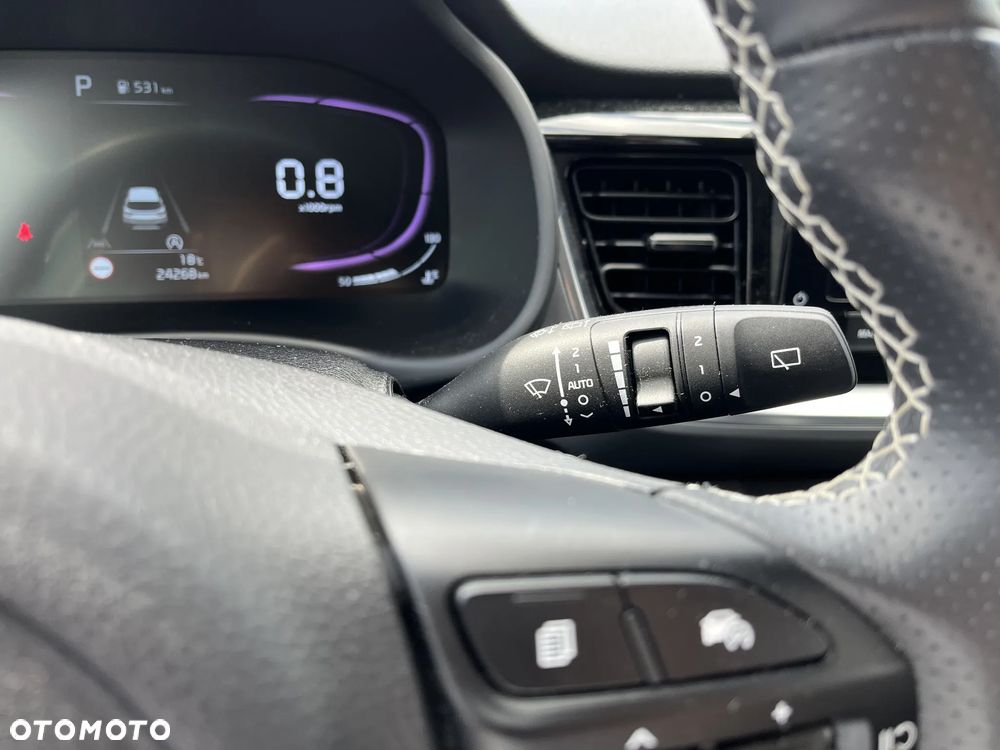 Kia Stonic 1.0 T-GDI L DCT - 24