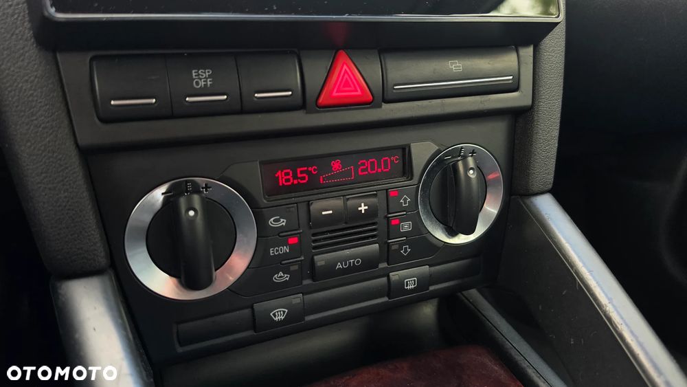Audi A3 Sportback 2.0 TDI Ambiente S tronic - 26