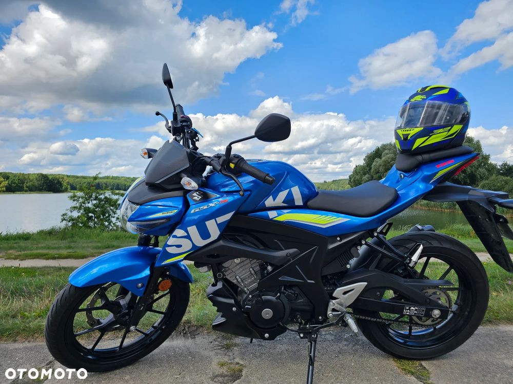 Suzuki GSX - 5