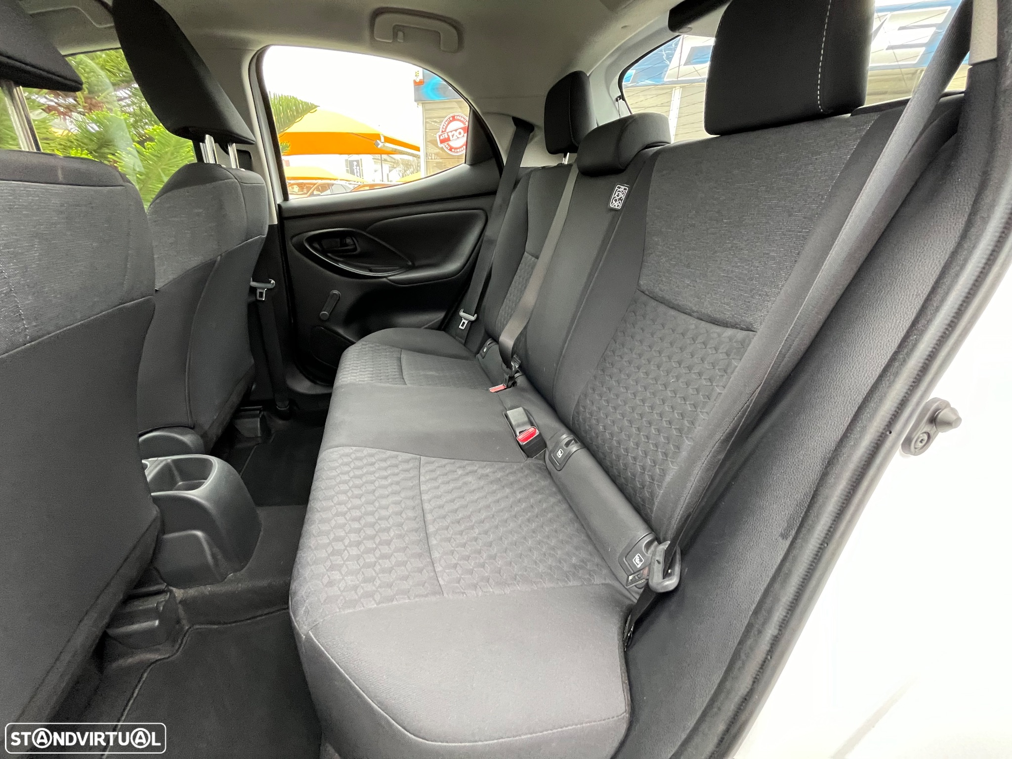 Toyota Yaris 1.0 VVT-i Comfort - 43