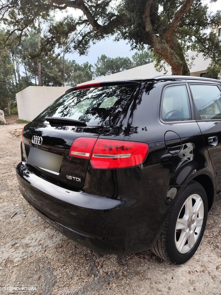 Audi A3 Sportback 1.6 TDI Attraction - 6