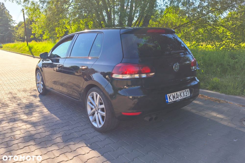 Volkswagen Golf 2.0 TDI Highline - 15