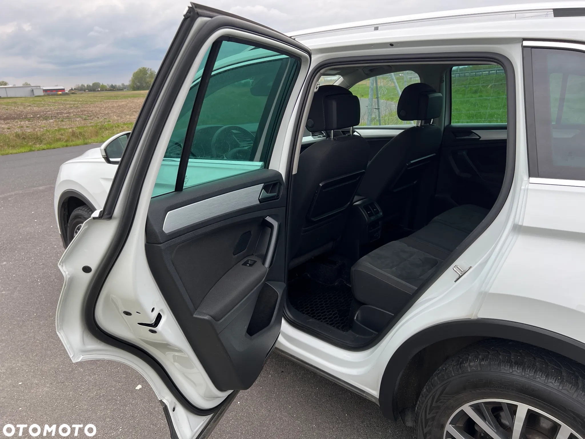 Volkswagen Tiguan 2.0 TDI BMT SCR Comfortline DSG - 12