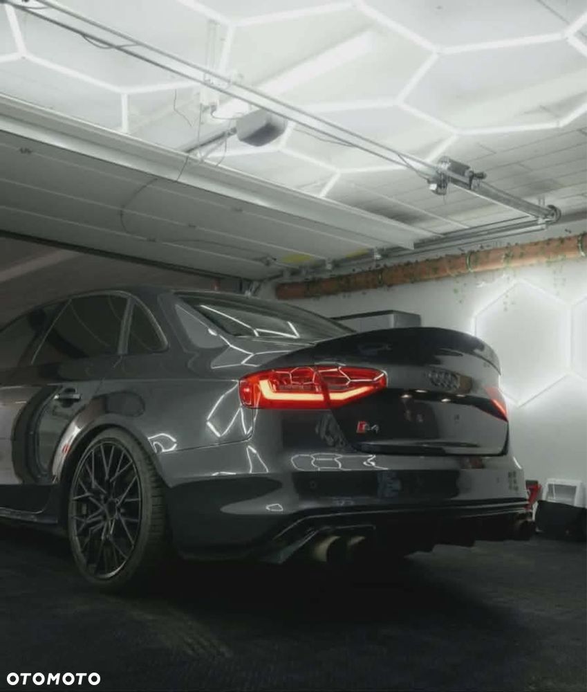 Audi S4 Limousine - 2