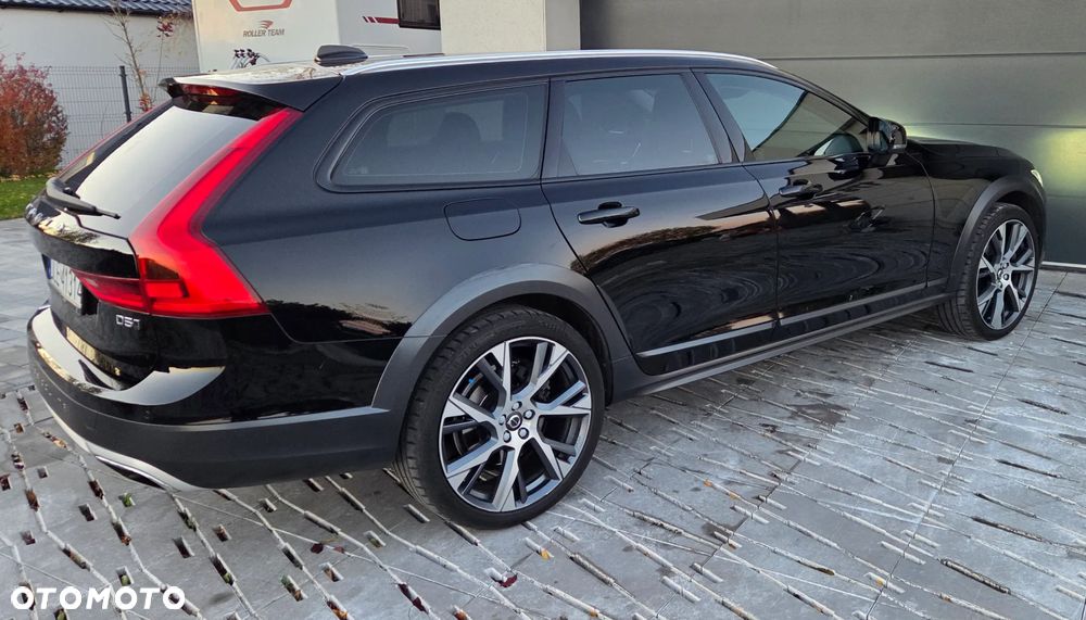 Volvo V90 Cross Country D5 AWD - 3